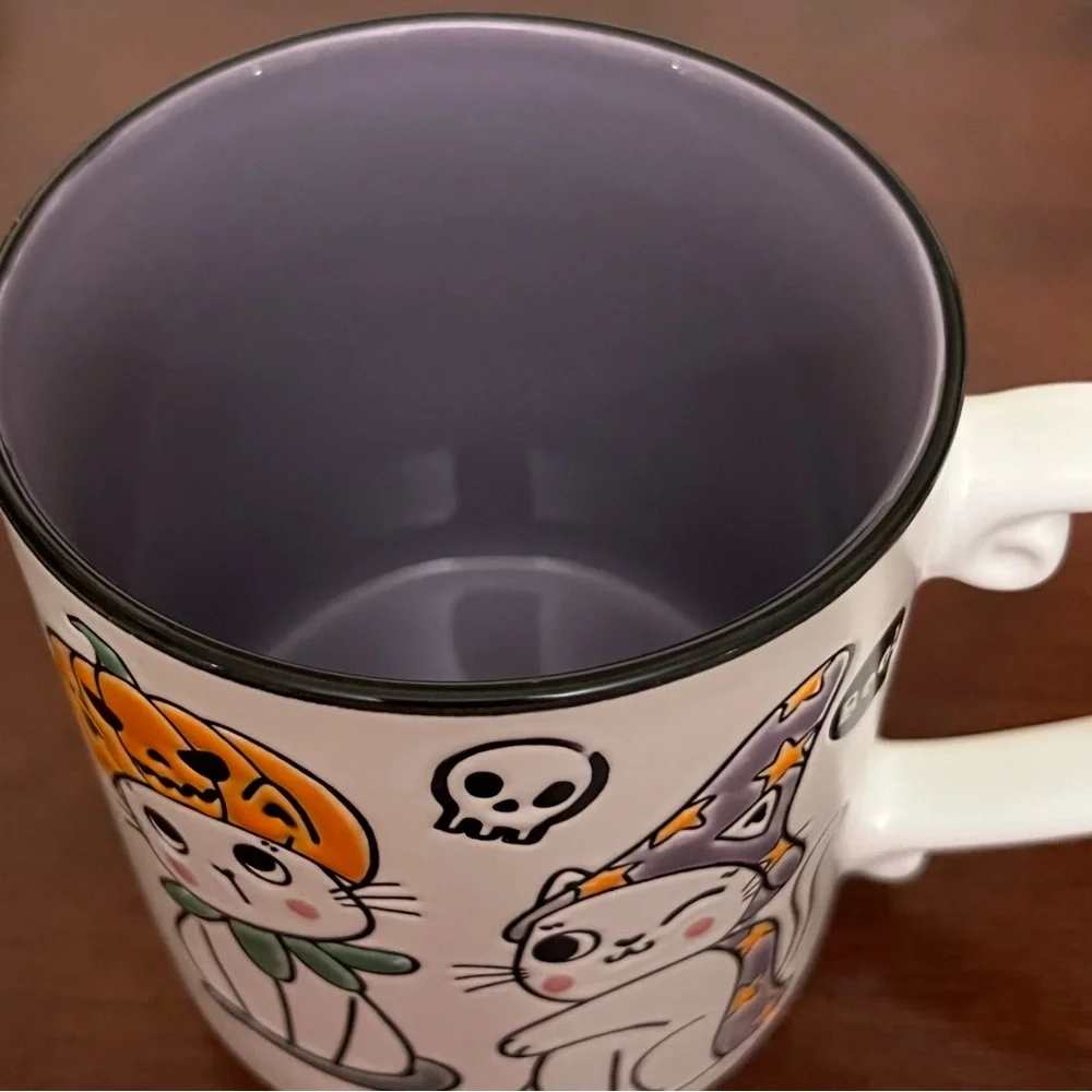 Mug 18 oz Cats Spooky pumpkin witch mug Halloween purple interior NWOT